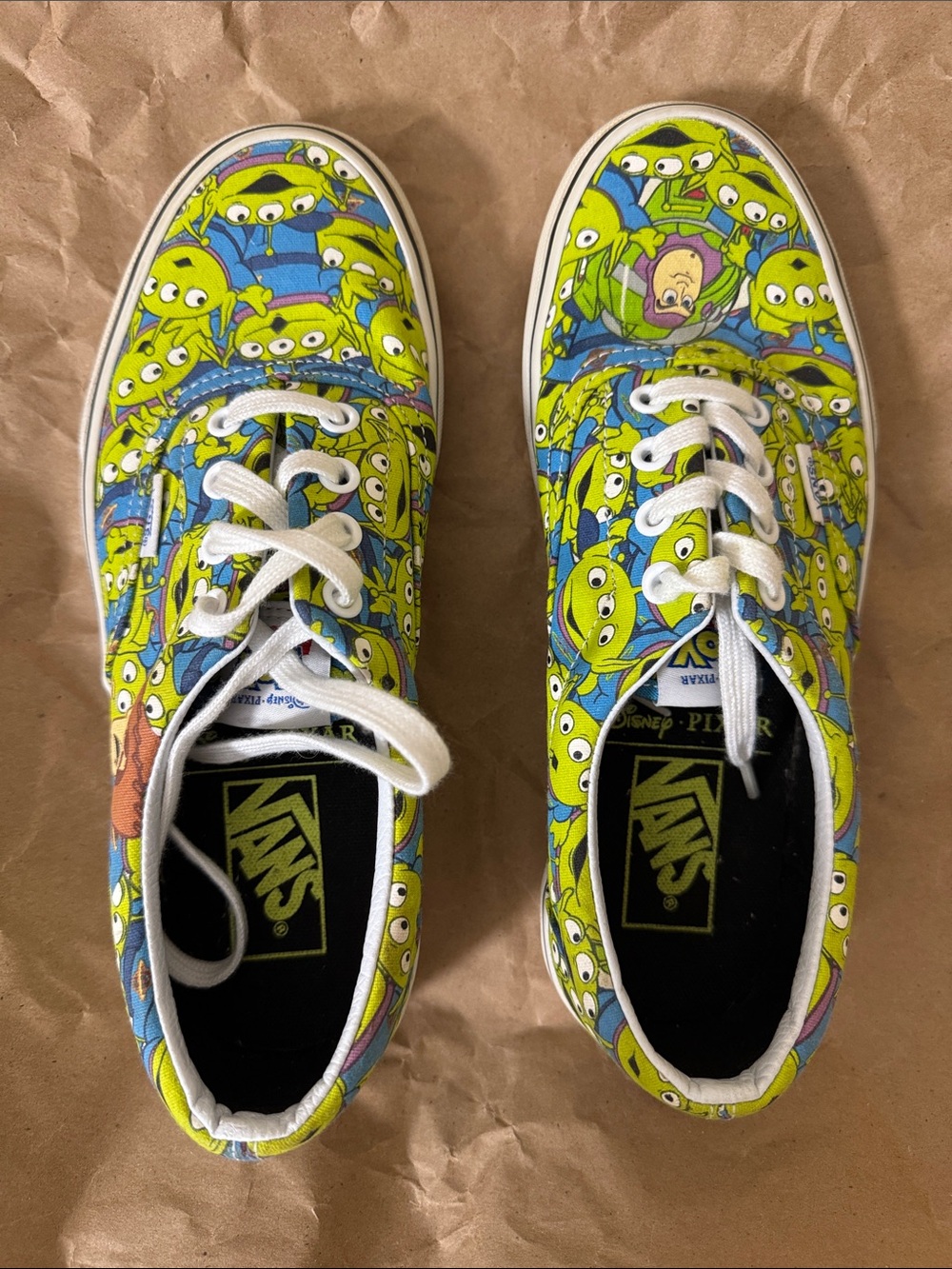 VansToy Story Pixar Sneakers Lime Green/Blue Glowing in the dark M6 WMN7.5
